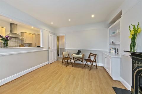 2 bedroom apartment for sale, The Green, Twickenham, TW2