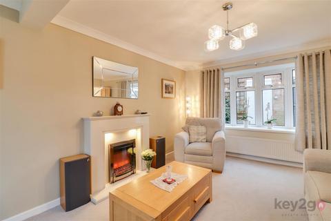 3 bedroom detached house for sale, Winterton Gardens, Sheffield, S20