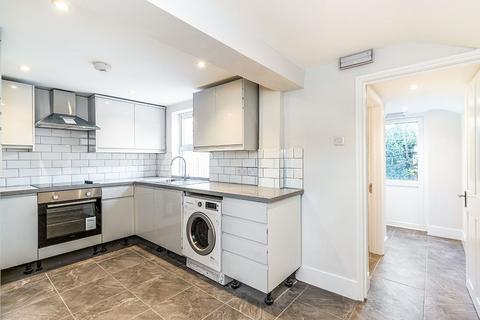 1 bedroom semi-detached house to rent, Penrhyn Road, Surrey KT1