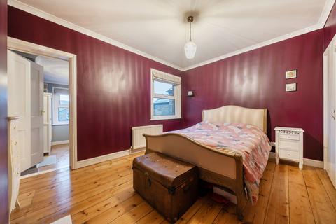 3 bedroom end of terrace house for sale, Buckhurst Avenue, Kent TN13
