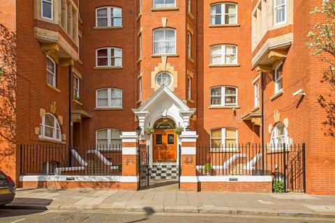 undefined, Moscow Road, Bayswater, London, W2
