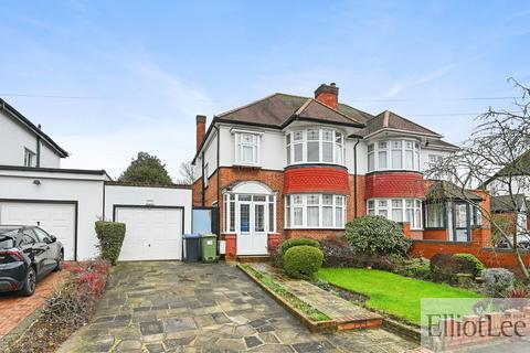 3 bedroom end of terrace house to rent, Watford Road, Harrow HA1