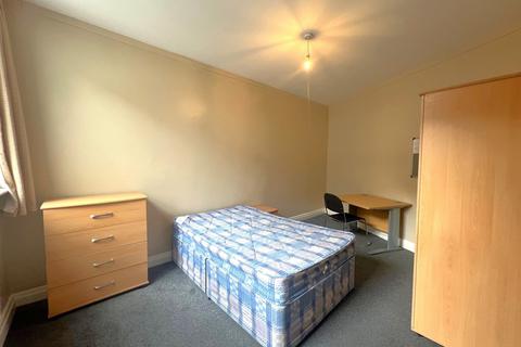 5 bedroom flat to rent, St Augustines Parade, Bristol BS1