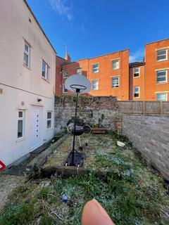 1 bedroom house to rent, Stokes Croft, Bristol BS1
