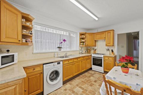 undefined, Lon Brynawel, Llansamlet SA7