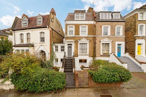 Shaftesbury Road, London N19