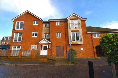 2 bedroom apartment to rent, St. James Road, Hampshire GU51