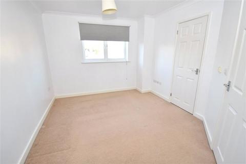 2 bedroom apartment to rent, St. James Road, Hampshire GU51