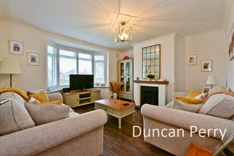 undefined, Cranborne Crescent, Herts EN6