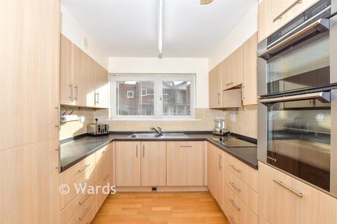 3 bedroom terraced house for sale, Clock House Rise, Maidstone ME17