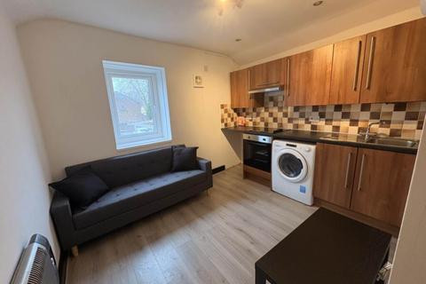 undefined, Woodville Road, Cardiff