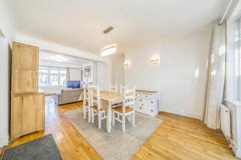 3 bedroom semi-detached house to rent, Newark Way, Hendon NW4