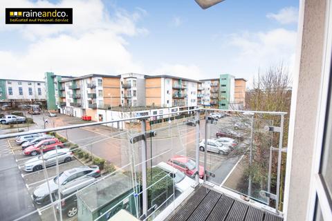 2 bedroom flat for sale, Clarkson Court, Hatfield