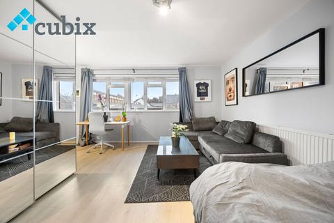 Studio for sale, Beckway Street, London SE17