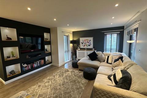 undefined, Page Road, Bedfont