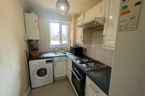 undefined, Steve Biko Way, Hounslow TW3