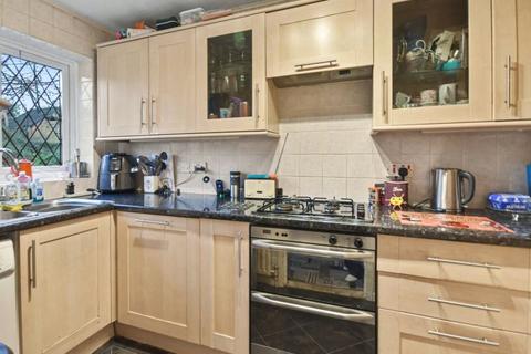 undefined, Broadlands Close, Bentley, Farnham, Hampshire, GU10