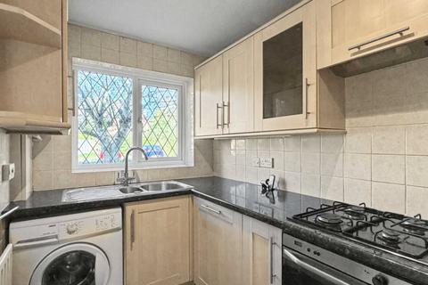 undefined, Broadlands Close, Bentley, Farnham, Hampshire, GU10