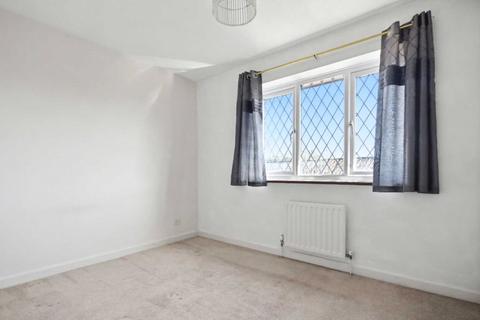 undefined, Broadlands Close, Bentley, Farnham, Hampshire, GU10