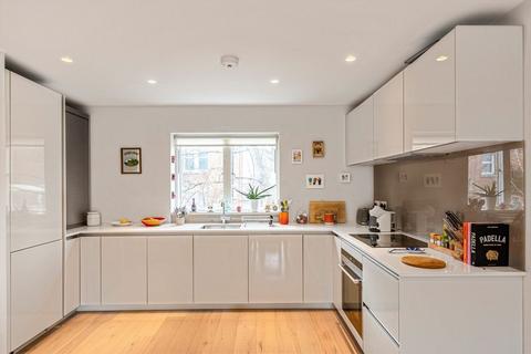 undefined, Valley Road, London SW16