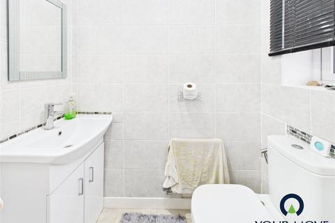 3 bedroom end of terrace house for sale, Electric Way, West Midlands B11