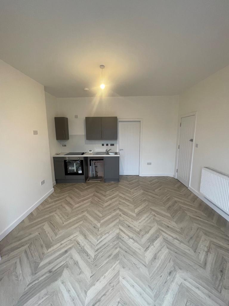 Flat 1 orm 1