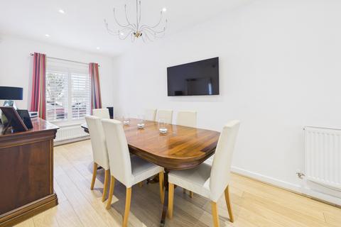 4 bedroom townhouse for sale, Brockswood Drive, Hemel Hempstead, HP2