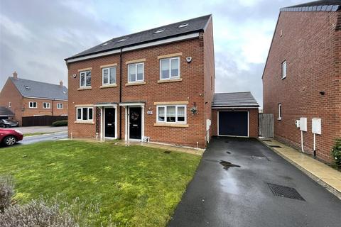 4 bedroom semi-detached house for sale, Haydock Drive, Darlington