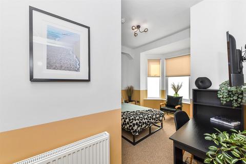 1 bedroom in a house share to rent, London Road, Derby DE24