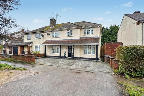 undefined, Sherwin Crescent, Farnborough