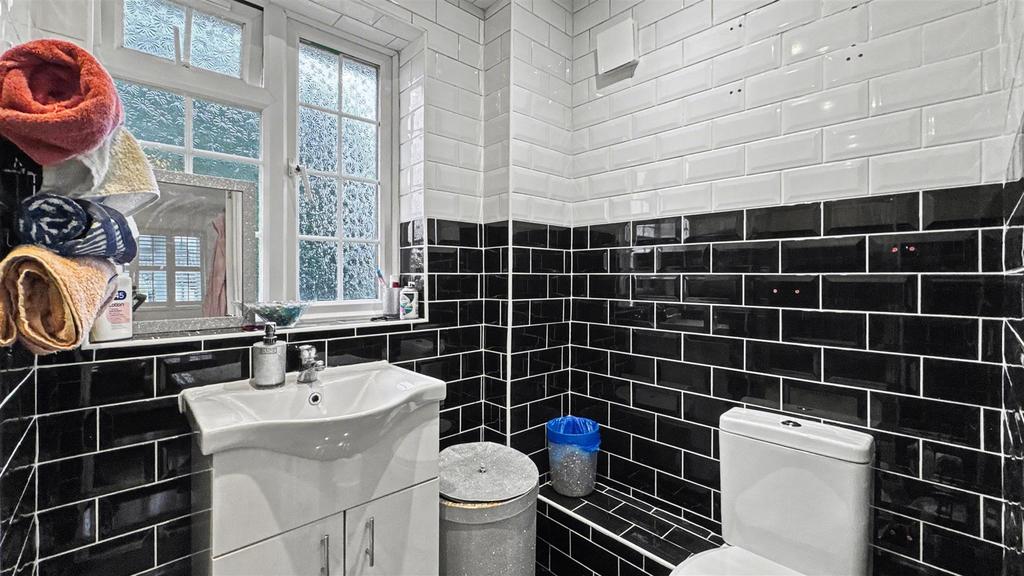 Ensuite