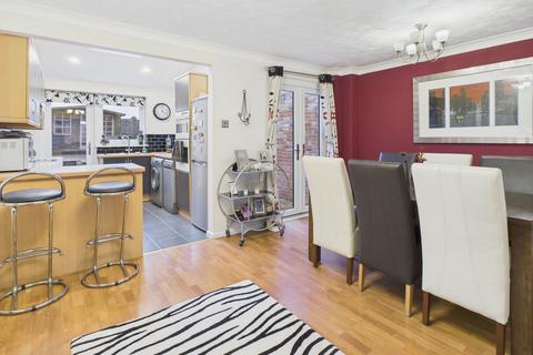 3 bedroom terraced house for sale, Brook End, Sawbridgeworth CM21