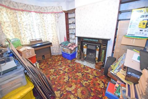 4 bedroom terraced house for sale, Brithdir Street, Cathays, Cardiff