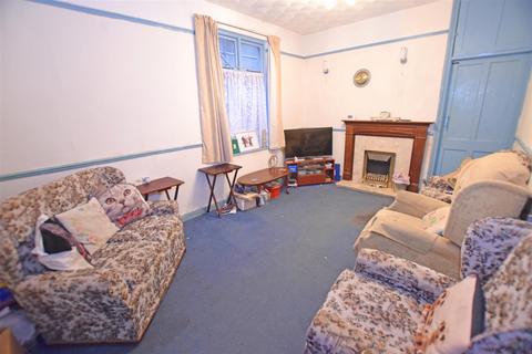 4 bedroom terraced house for sale, Brithdir Street, Cathays, Cardiff