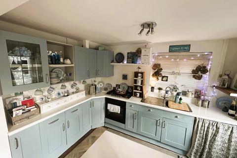 3 bedroom semi-detached house for sale, Gwelfor, Dunvant, SA2