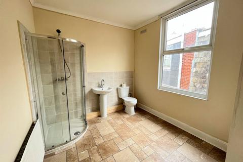 1 bedroom terraced house to rent, Clampet Lane, Teignmouth, TQ14