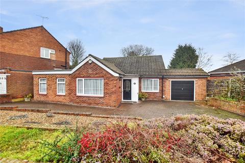 3 bedroom bungalow for sale, Summerhouse Drive, Dartford, Kent, DA2