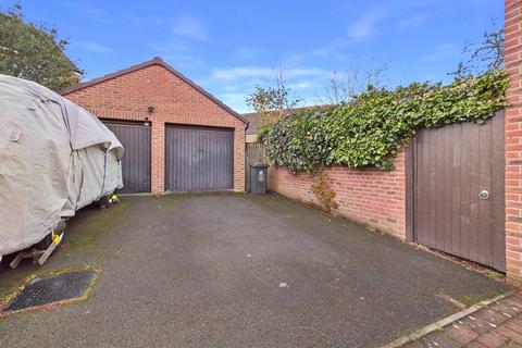 undefined, Lyneham Drive, Quedgeley, Gloucester, Gloucestershire, GL2
