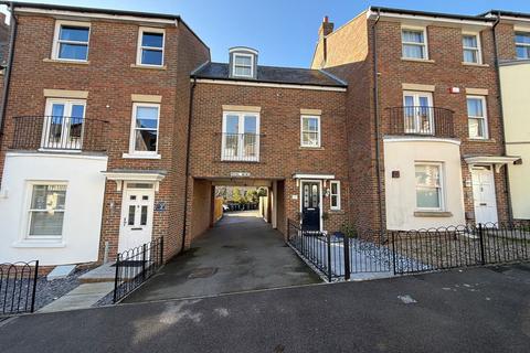 1 bedroom terraced house for sale, Albion Road, Ramsgate CT11