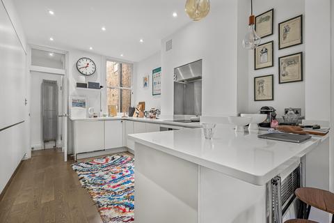 2 bedroom flat for sale, Lofting Road, Islington, N1