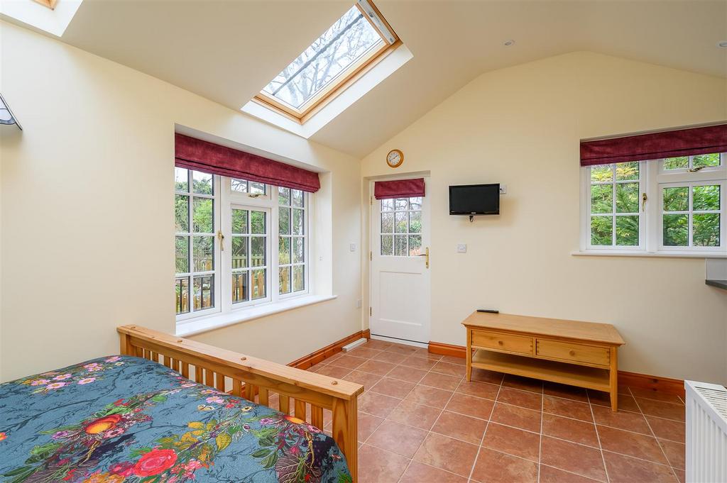 Garden cottage