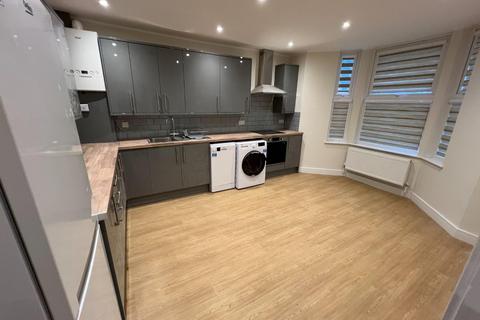 undefined, Victoria Road, Swindon