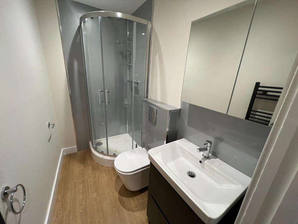 Shower Room.jpeg