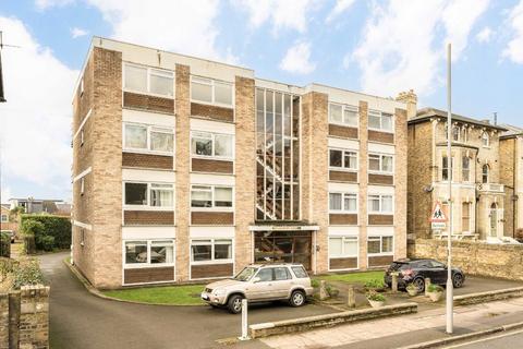 Queens Road, Kingston Upon Thames KT2