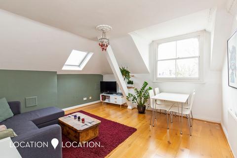 undefined, Cazenove Road, London, N16