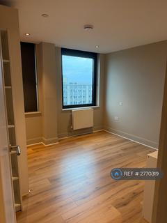 2 bedroom flat to rent, Wellesley Road, Croydon, CR0