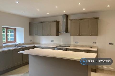 4 bedroom semi-detached house to rent, Ingham Lane, Halifax, HX2