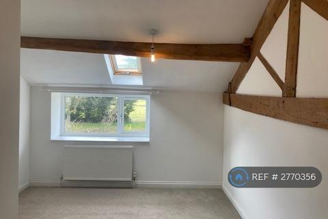4 bedroom semi-detached house to rent, Ingham Lane, Halifax, HX2