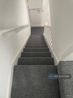 2 bedroom terraced house to rent, Heaton Street, Denton, Manchester, M34