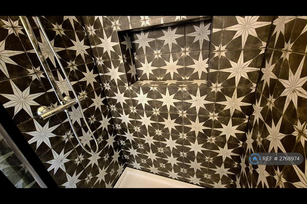Bathroom (Shower)